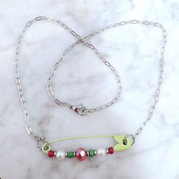 Handmade Christmas Punk Rock Safety Pin Necklace Paperclip Chain Pearls Crystal - Picture 3 of 4